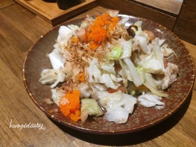 花蓮美食_耕壽司_蝦仁炒柴魚高麗菜.jpg