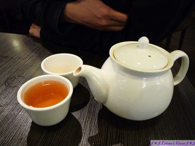 茶.JPG