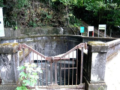 新社-白冷圳—抽藤坑倒虹吸管-歷史建築/1928開工/抽藤坑