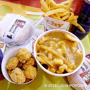 2012年第一次吃到Poutine in KFC