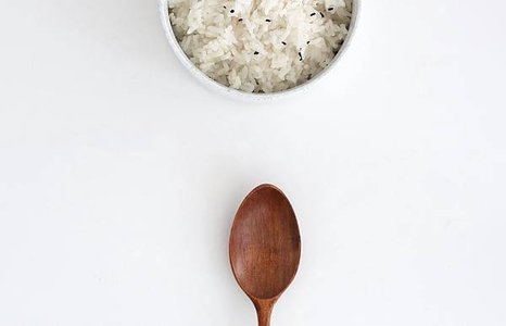 Lovepik_com-500205330-a-bowl-of-steamed-rice-wooden-spoon.jpg