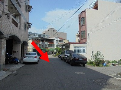 苗栗市文山里12鄰文和街103號5樓，苗栗火車站小唐全省代標代墊