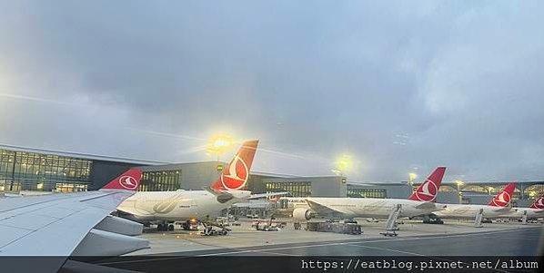 土耳其伊斯坦堡機場｜世界全球最大機場，24小時營業排隊精品＠