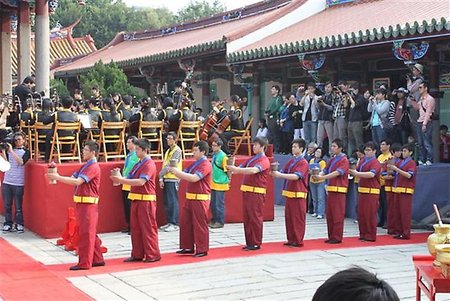 男生隊