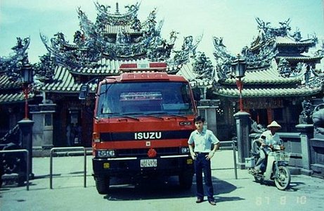 76-2年消防車掛牌.jpg