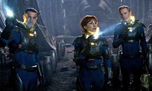 Logan-Marshall-Noomi-Rapace-and-Michael-Fassbender-in-Prometheus-600x450