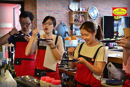 輕鬆上菜美食教學 住民宿吃美食 宜蘭民宿 米卡洛羅東民宿