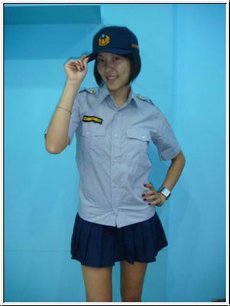 5851_0.JPG