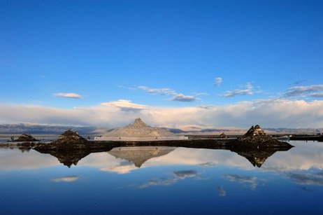 山姆大叔奇幻之旅_5876上海銀-現金股利的天花板.jpg