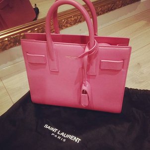 Saint Laurent -baby Sac De Jour Bag