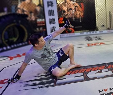 [ 參訪MMA ] 柏翔教練的 MMA 籠邊戰鬥課程 (降龍