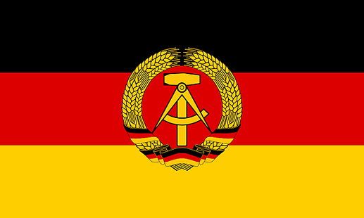 1024px-Flag_of_East_Germany.svg.png