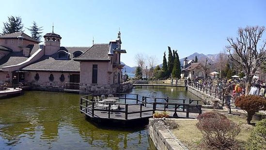 P1100142-2048.jpg
