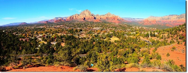 Overlooking west from the Airport Mesa lower scenic overlook 2