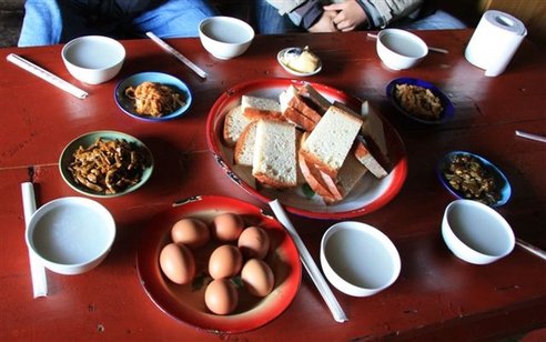 校長家早餐.JPG