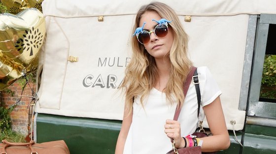 390_DMB-MULBERRY_CARA_DELEVINGNE_WILDERNESS_EDIT013