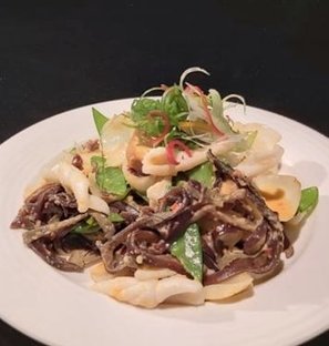 黃金泡菜熱拌透抽-2