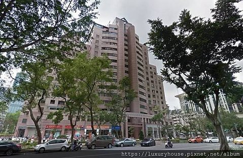 信義計劃區高價宅 一步之遙跌破9字頭.jpg
