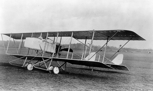 淡水水上機場-台灣第一座民航用國際機場，是1930年代中期開