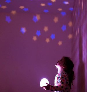 rainbow-projector-light-3