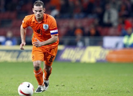 sneijder, wesley [groot] [oranje] [vrije trap].jpg