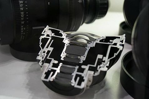 Zeiss Lens 剖面.jpg