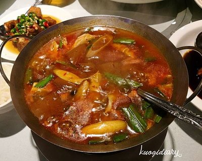 台中_中菜_西屯區_頂園全鴨坊_五更腸旺.jpg