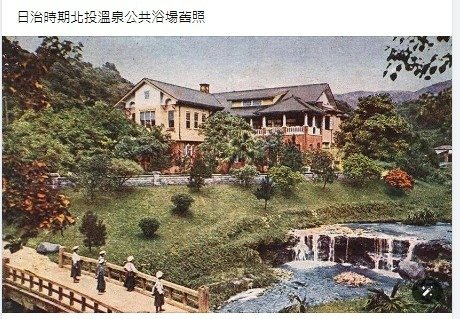 北投公園、車站站體、舊鐵道三者的相對位置，正是這座車站保存的