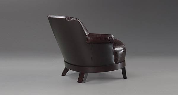 promemoria-gacy-armchair-g1