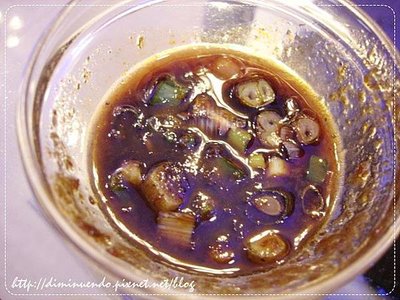 不知道是豆瓣醬還是醬油在鹹