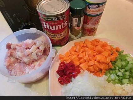 義式燉辣肉醬