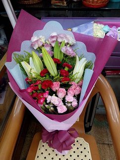 (三峽群麗鮮花店)產品介紹-母親節花禮&amp;康乃馨花禮(花束&amp;盆