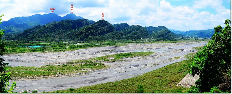 婢頭山俯瞰濁水溪及遠眺群山 1