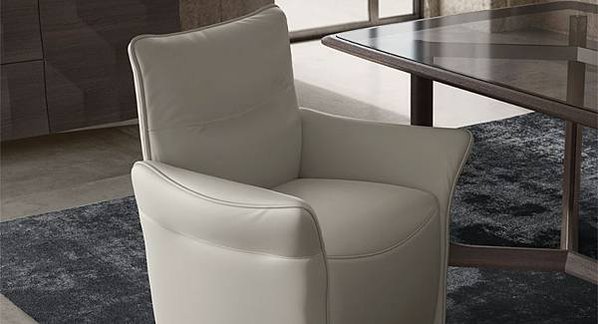 natuzzi Mama chair_4