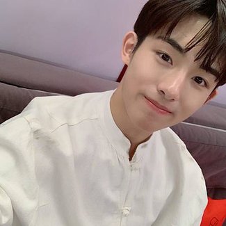 190612 W-熬夜前，熬夜后.jpg