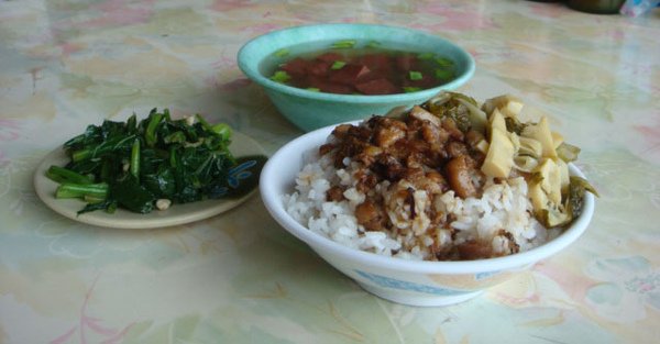 滷肉飯照片.jpg