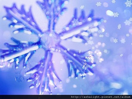 free-3d-crystal-snowflake-wallpaper_1024x768_88072