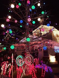 Christmas Lane at San Carlos (19).jpg