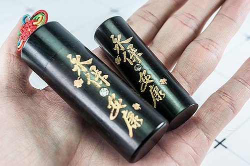 滿月禮物推薦(唯原工藝-台南市將軍區)-製作臍帶章、胎毛筆、肚臍章、嬰兒三寶-顧客滿意推薦