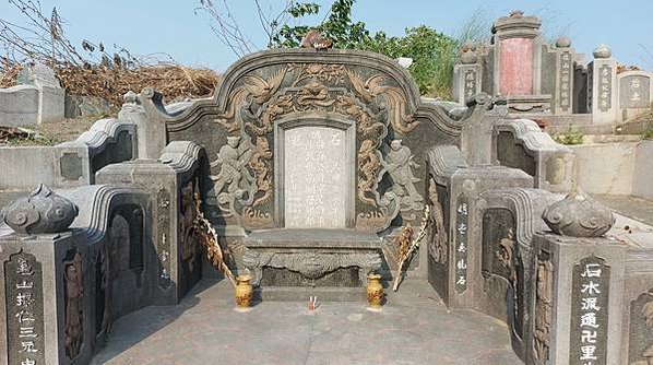 古墓建築/墓碑