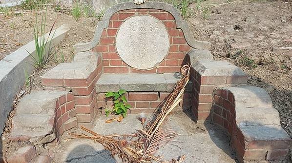古墓建築/墓碑