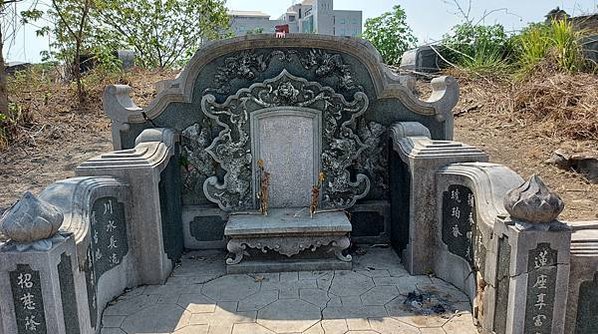 古墓建築/墓碑