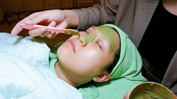 LINE_ALBUM_230301_21