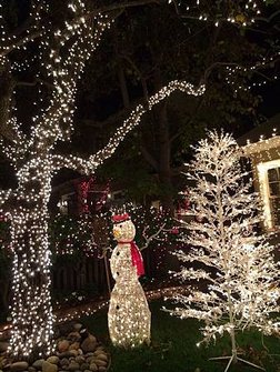 Christmas Lane at San Carlos (5).jpg