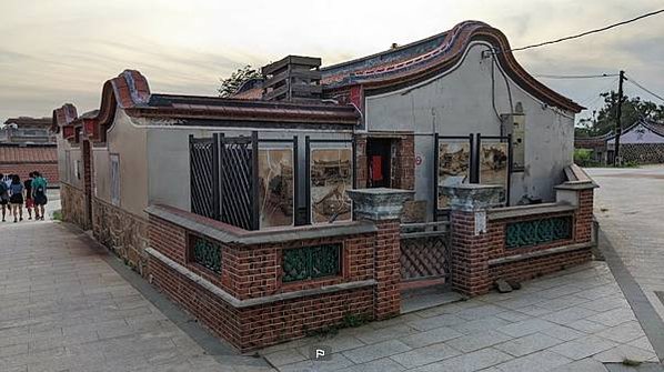 陳景蘭洋樓1921年完工-為金門規模最大之洋樓，2003年登
