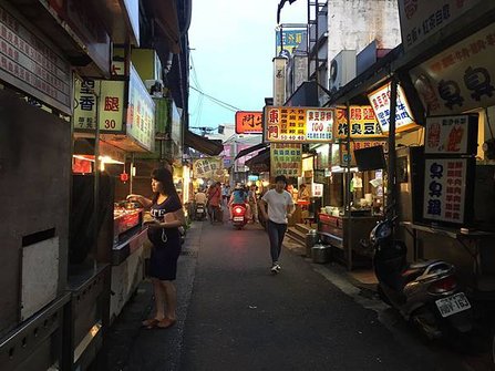 東門夜市