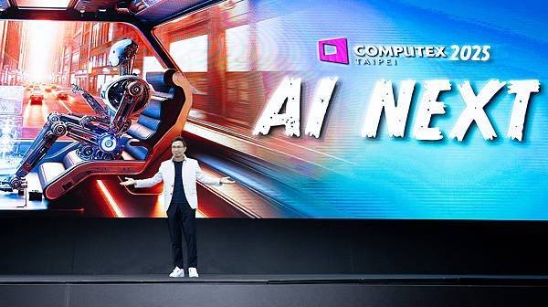 【新聞圖片一】COMPUTEX 2025以「AI Next」為主軸，聚焦「智慧運算與機器人」、「次世代科技」、「未來移動」三大主題，緊扣全球AI技術革新與產業轉型趨勢。