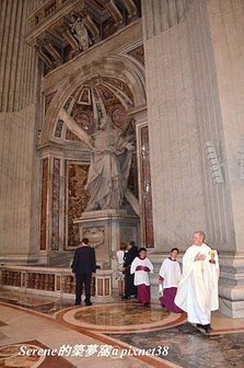 St. Peter&apos;s Basilica9.jpg