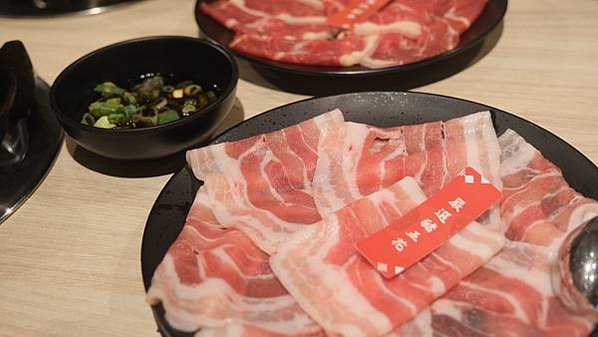 台中美食-築崎相撲鍋物（火鍋×蒙古烤肉）