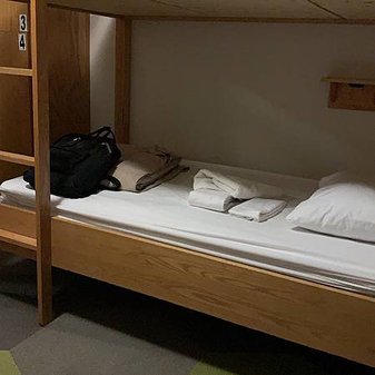 calgary-HI Hostel2.JPG